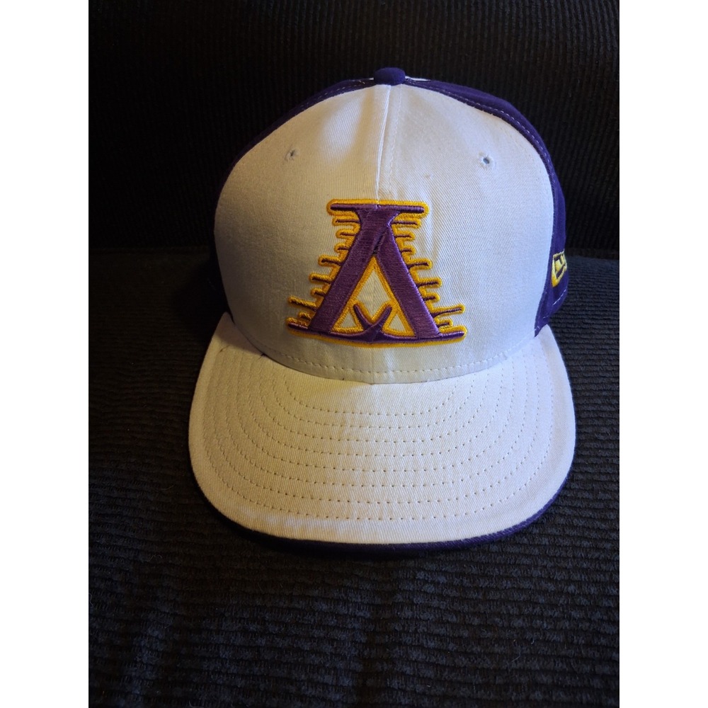 Los Angeles Lakers Hat Cap New Era Sizeโ 6 7/8 59Fifty West Coast LA Greek Logo